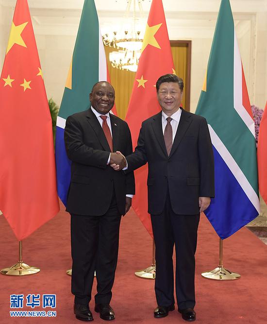 9月2日，国家主席习近平在北京人民大会堂同南非总统拉马福萨举行会谈。 新华社记者 李学仁 摄