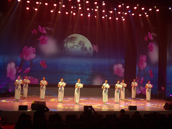 11 桃花红.jpg