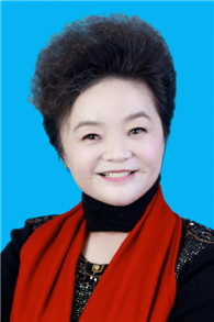 易春燕标准照_副本.jpg