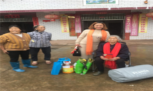 微信图片_20181018175123_副本.jpg